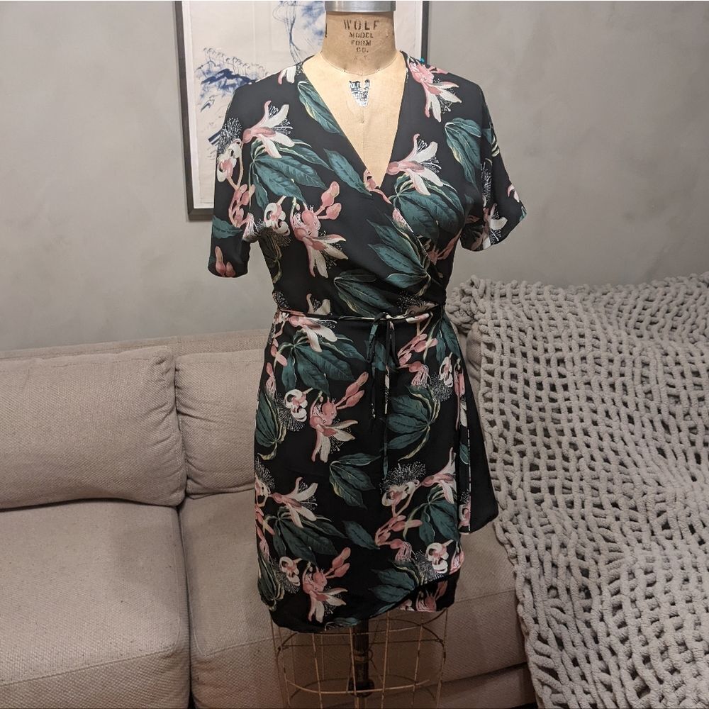 Babaton Wrap Dress 